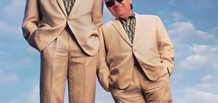 Poster for the movie "Twins"